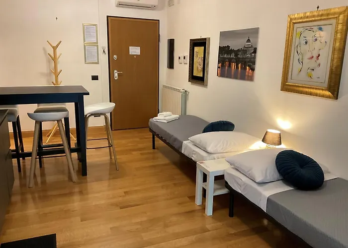 Golden Star Apartment Near Vatican, Roma Aurelia